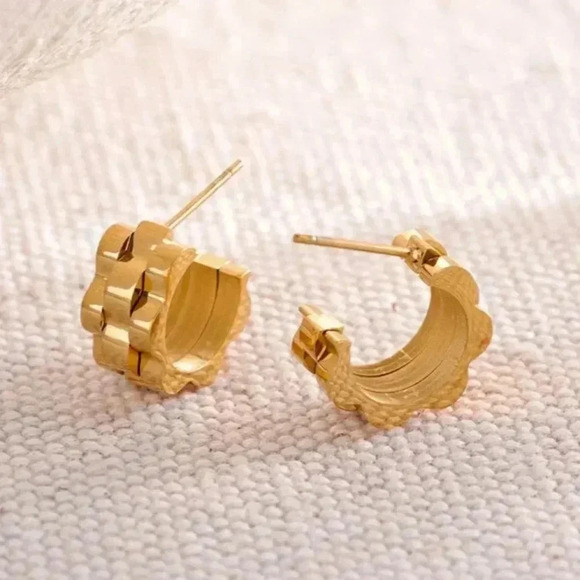 *NEW* 18K Gold Plated Stainless Steel  Watchband Semi-Hoop Earrings (GOLD) - Picture 3 of 7